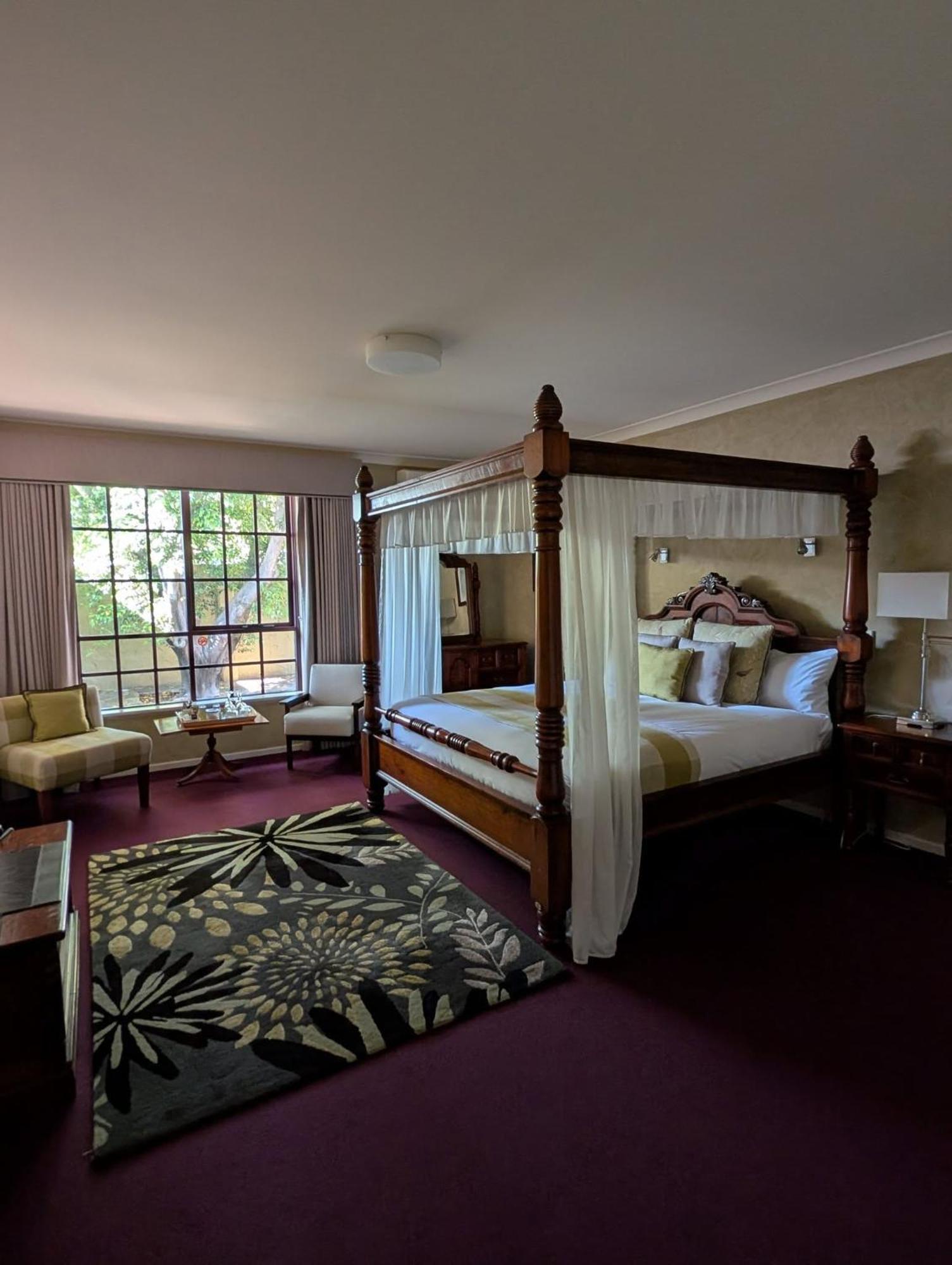 Mahogany Inn And Distillery Mahogany Creek Exteriér fotografie
